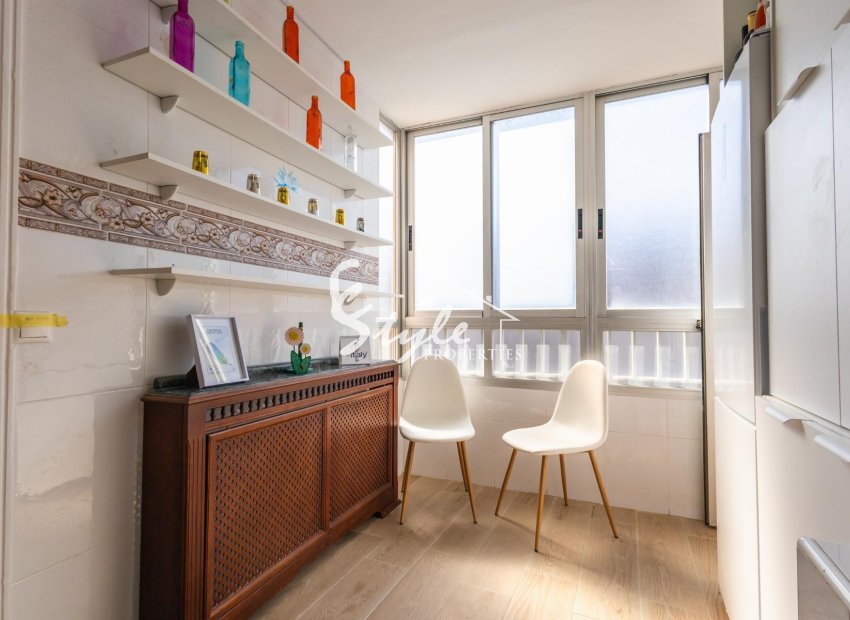 Resale - Apartamento - Torrevieja