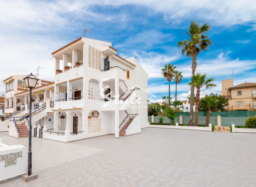 Resale - Apartamento - Torrevieja