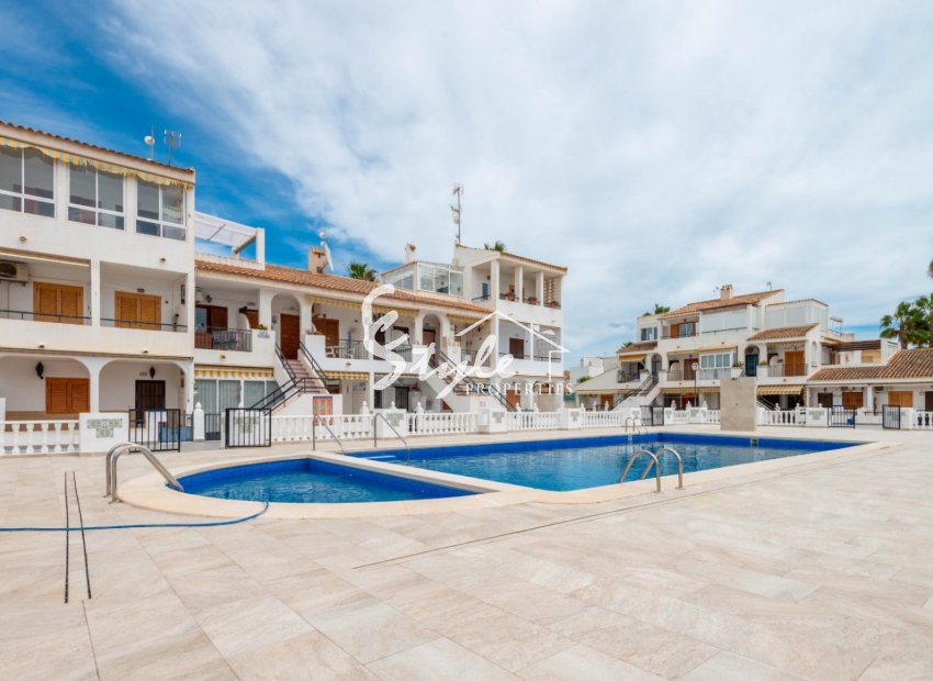 Resale - Apartamento - Torrevieja