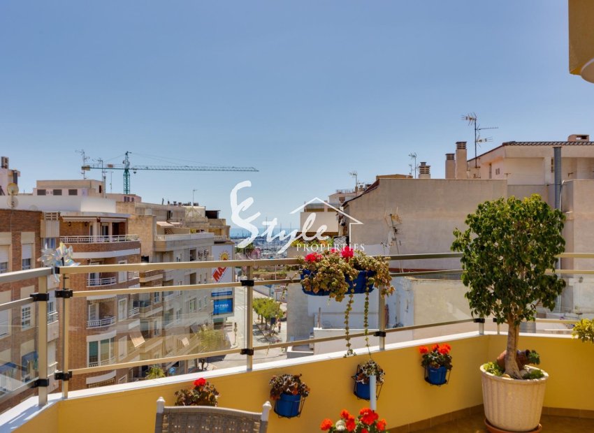 Resale - Apartamento - Torrevieja
