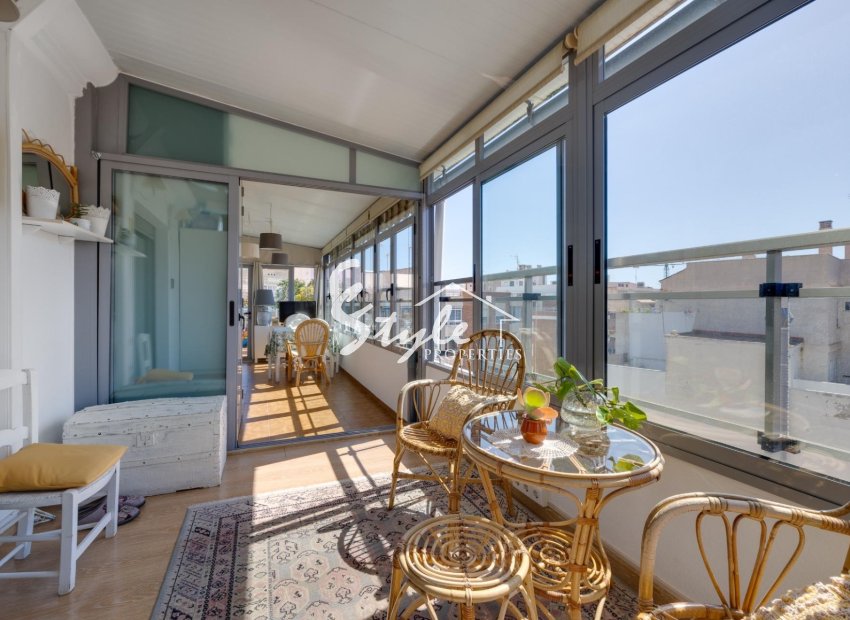 Resale - Apartamento - Torrevieja