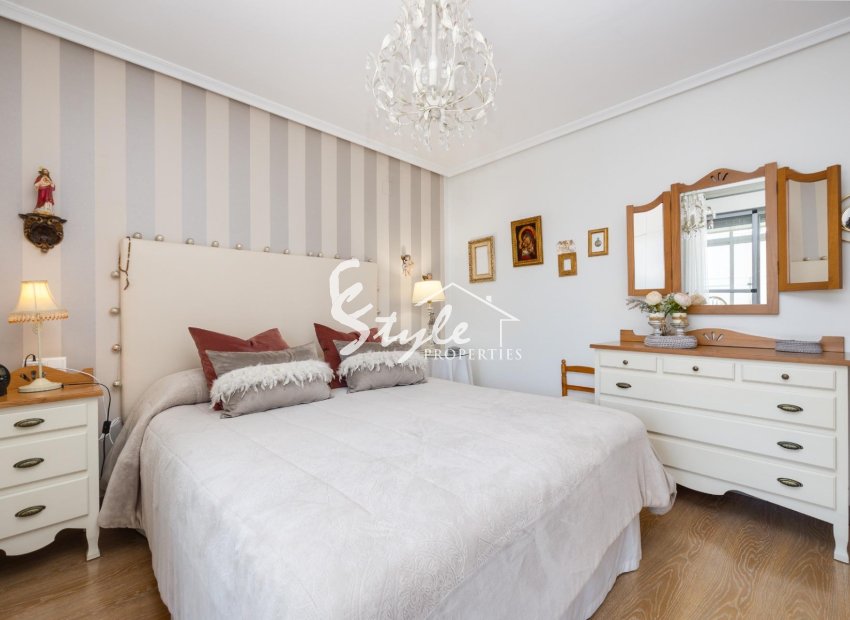 Resale - Apartamento - Torrevieja