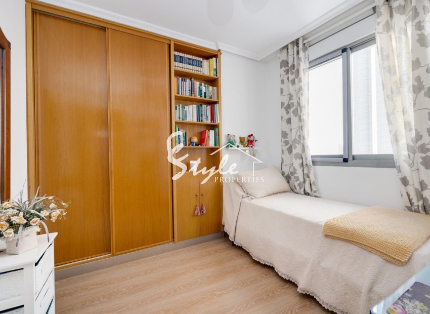 Resale - Apartamento - Torrevieja