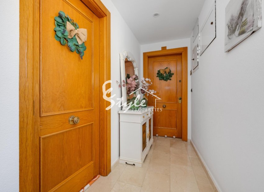 Resale - Apartamento - Torrevieja