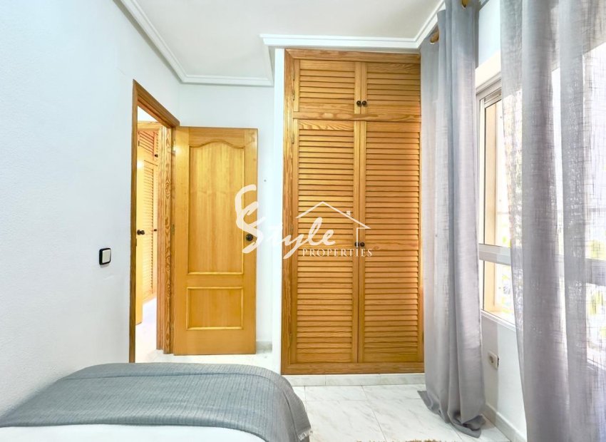 Resale - Apartamento - Torrevieja