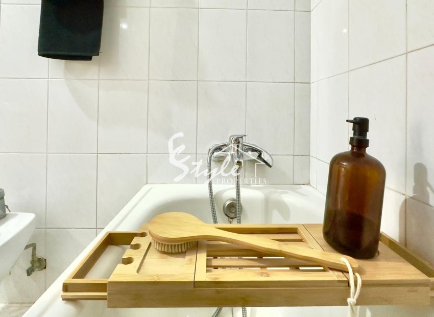 Resale - Apartamento - Torrevieja