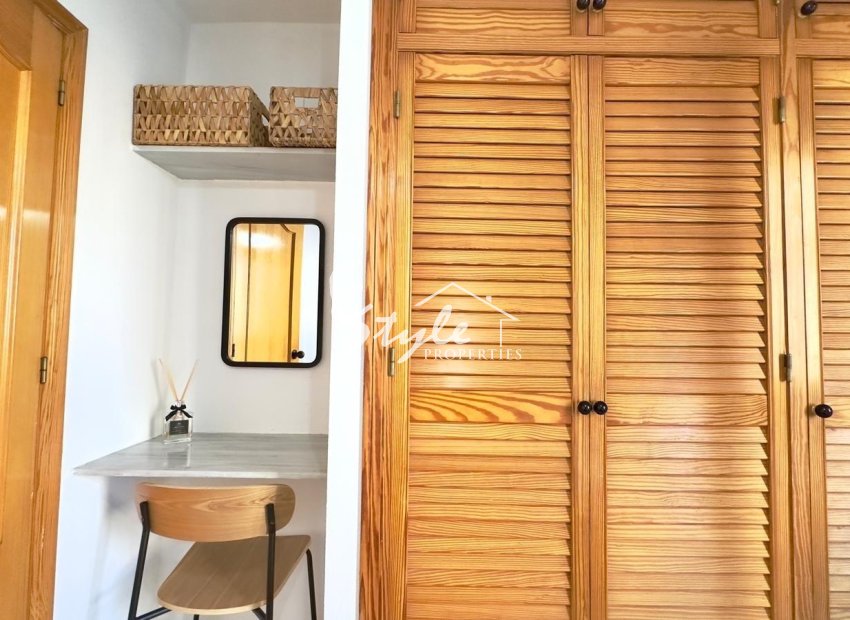 Resale - Apartamento - Torrevieja