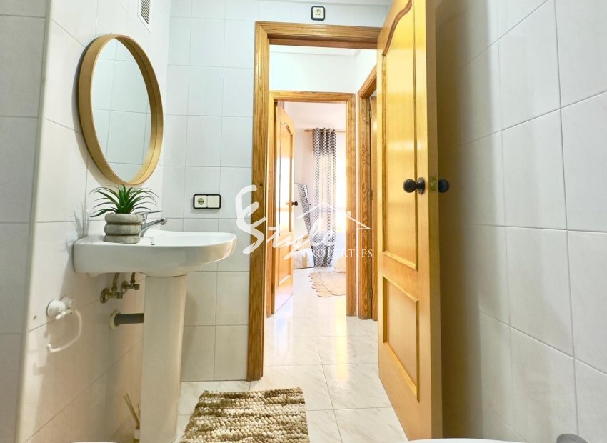 Resale - Apartamento - Torrevieja