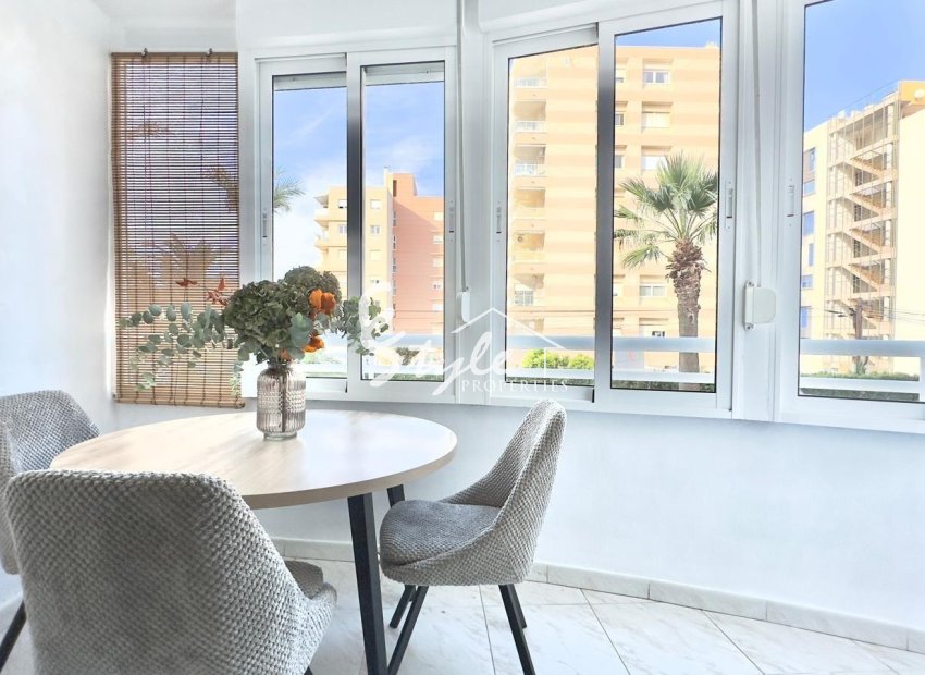 Resale - Apartamento - Torrevieja