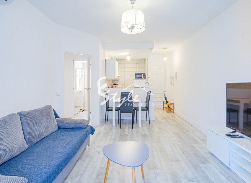 Resale - Apartamento - Torrevieja