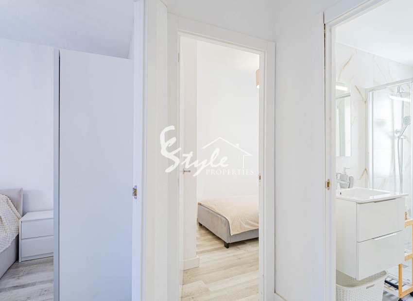 Resale - Apartamento - Torrevieja