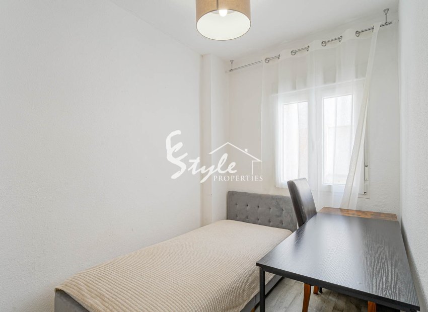 Resale - Apartamento - Torrevieja