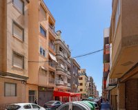 Resale - Apartamento - Torrevieja