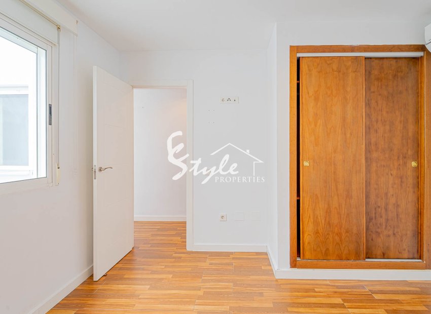 Resale - Apartamento - Torrevieja