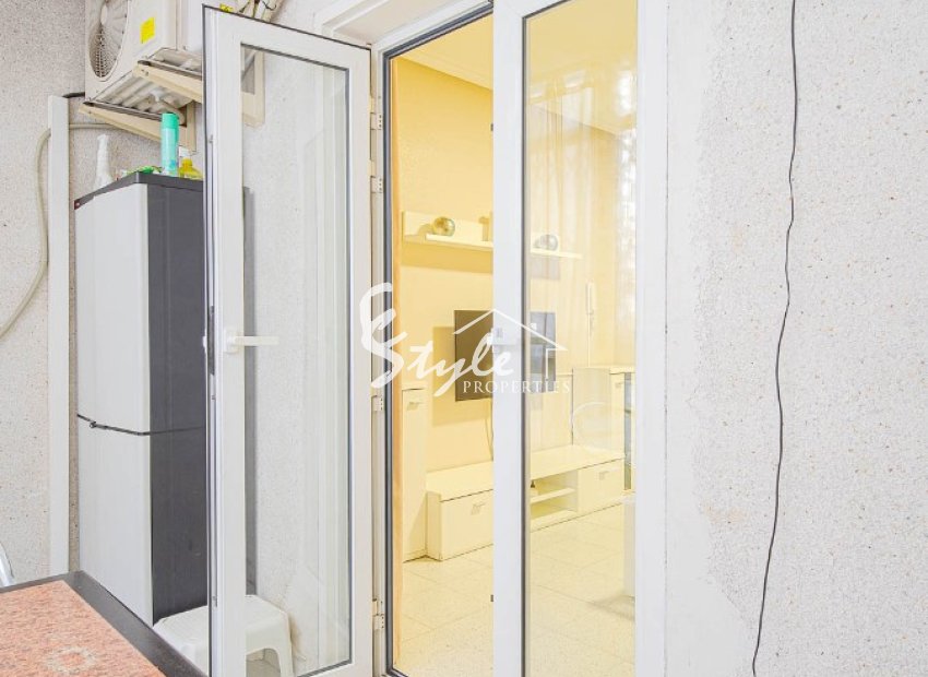 Resale - Apartamento - Torrevieja