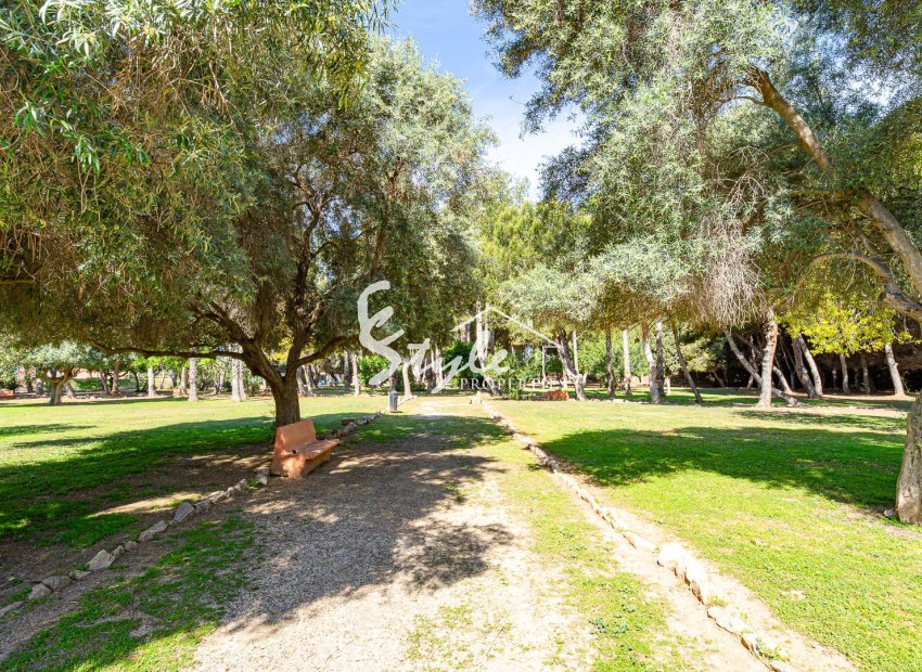 Resale - Apartamento - Torrevieja