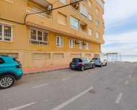 Resale - Apartamento - Torrevieja