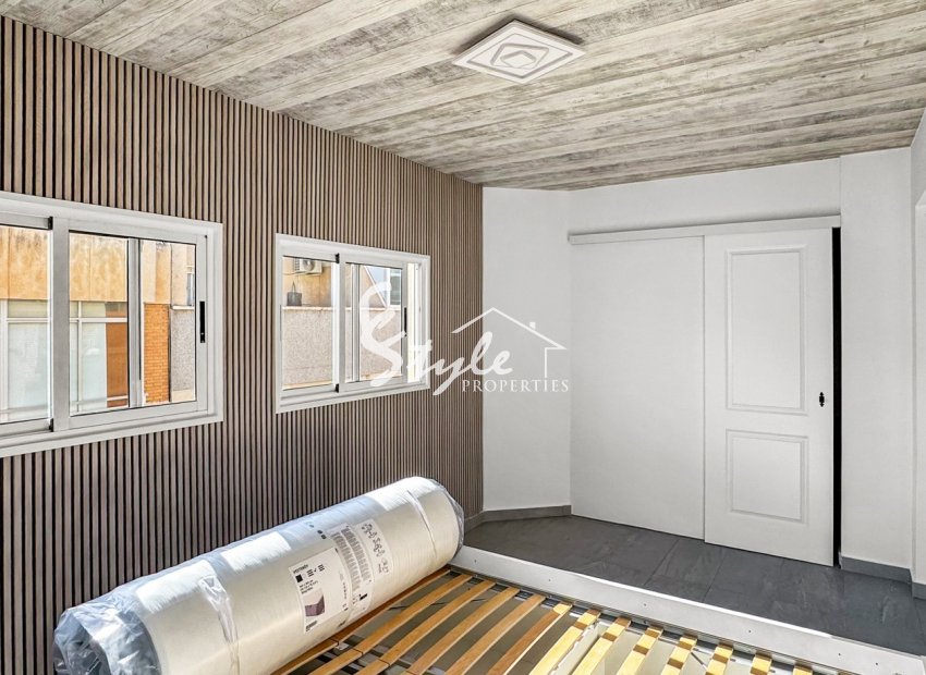 Resale - Apartamento - Torrevieja