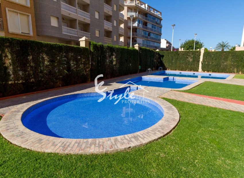 Resale - Apartamento - Torrevieja