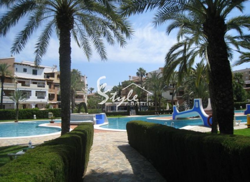 Resale - Apartamento - Torrevieja