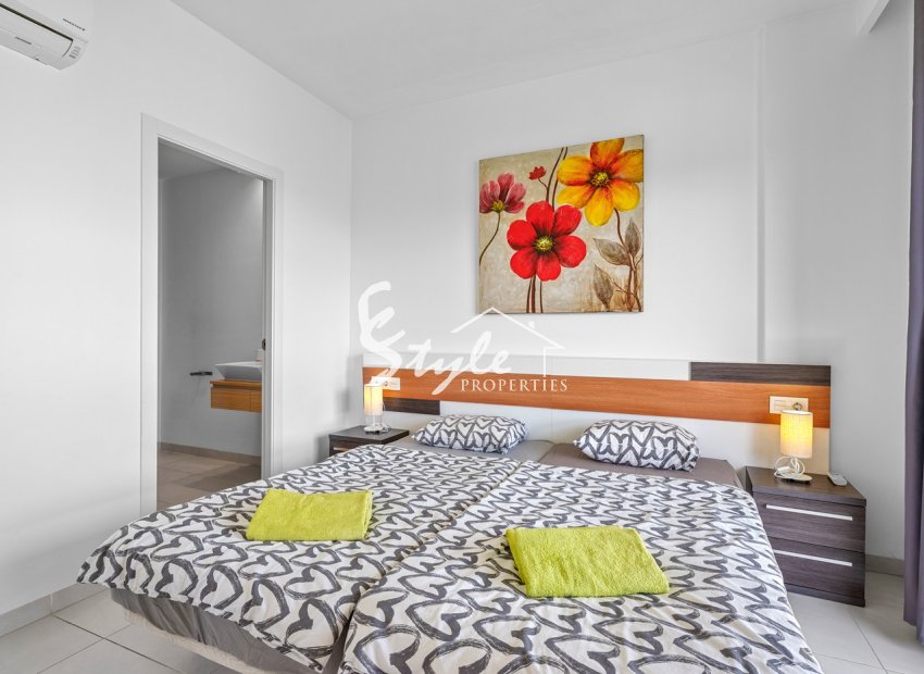 Resale - Apartamento - Villamartín - La Zenia
