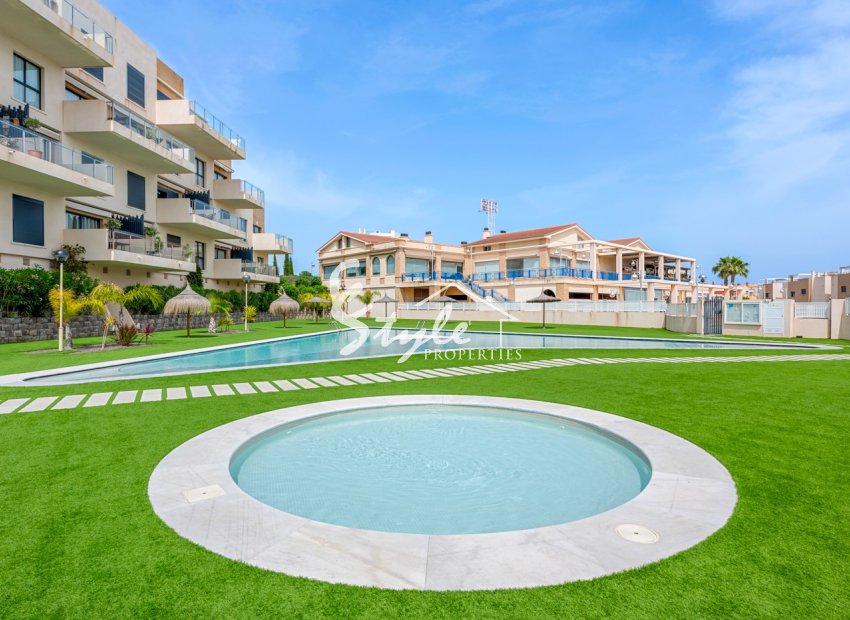 Resale - Apartamento - Villamartín - La Zenia