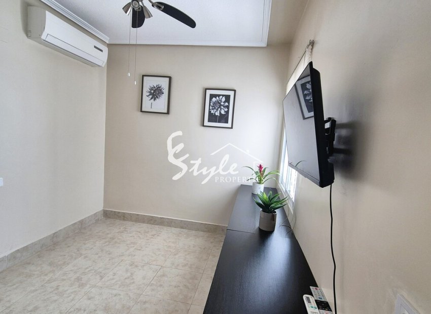 Resale - Apartamento - Villamartin, Orihuela Costa - Costa Blanca