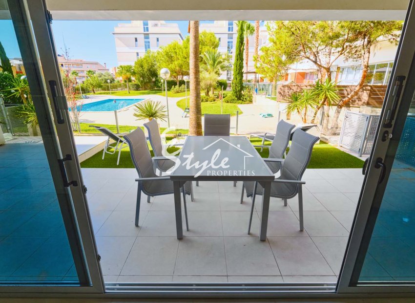Resale - Apartamento - Villamartin, Orihuela Costa - Villamartin