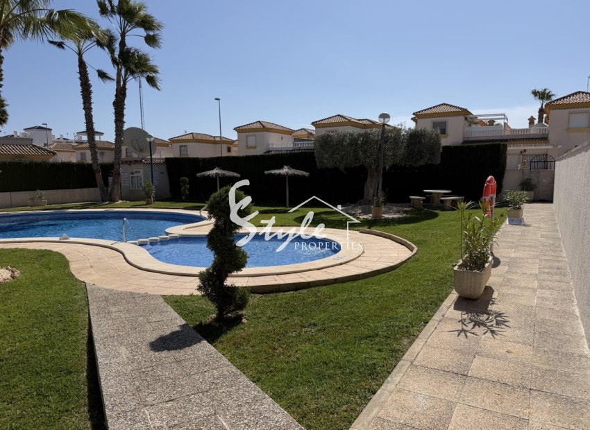 Resale - Apartamento - Villamartin, Orihuela Costa - Villamartin