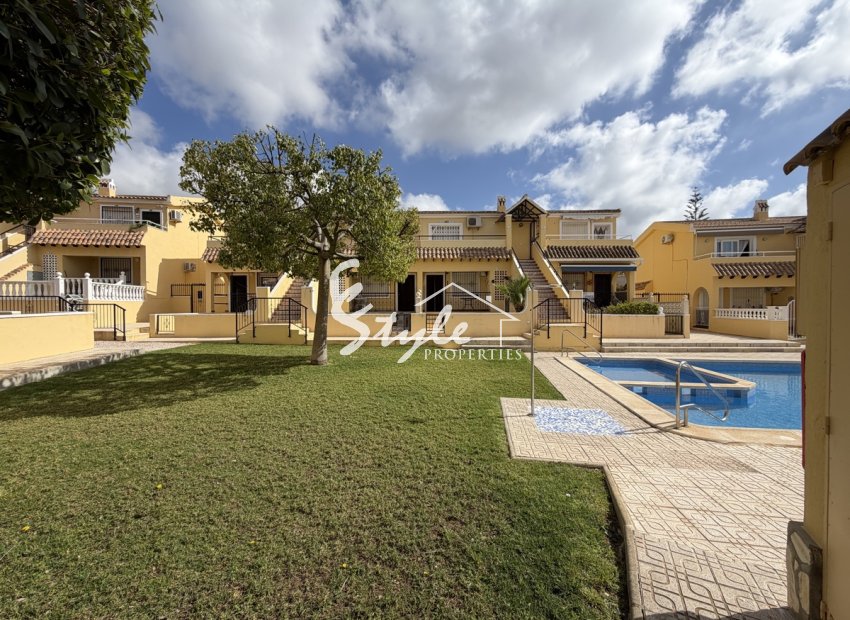 Resale - Apartamento - Villamartin, Orihuela Costa - Villamartin