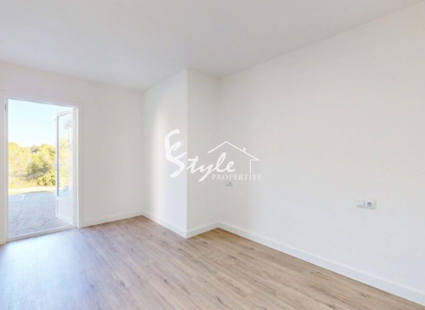 Resale - Apartamento - Villamartin, Orihuela Costa