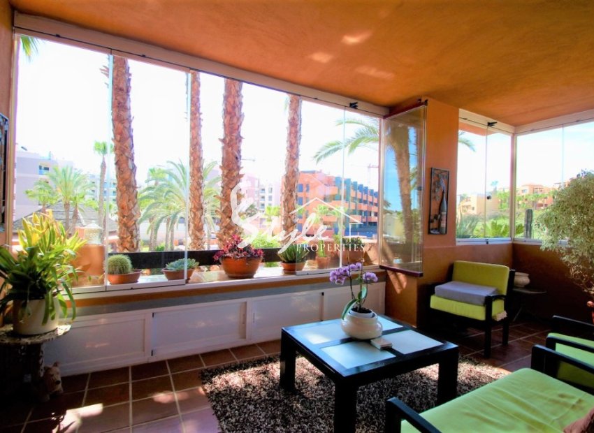 Resale - Apartamento - Villamartín - Villamartin