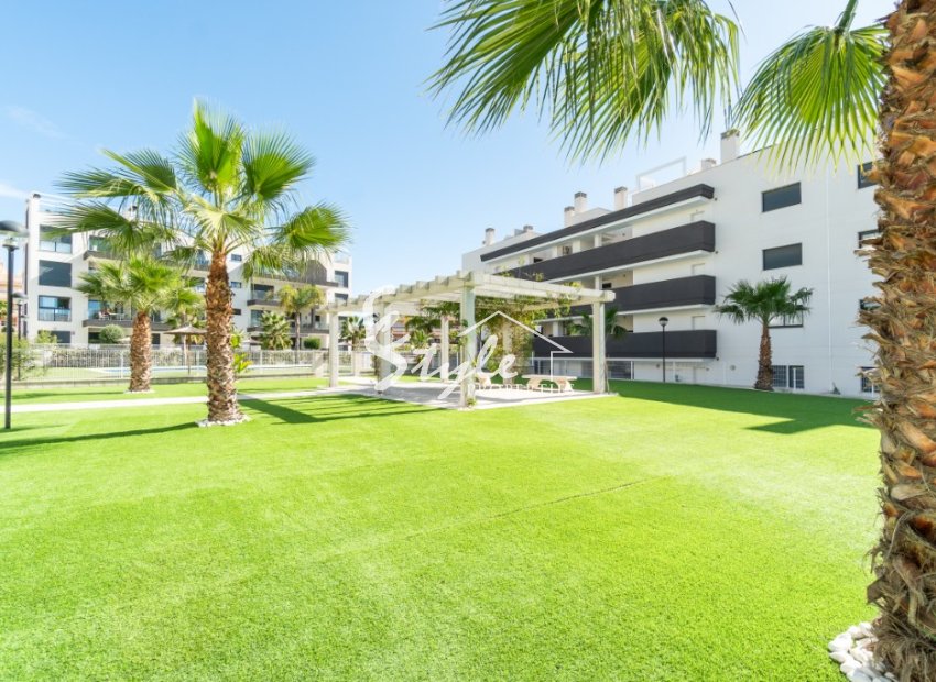 Resale - Apartamento - Villamartín - Villamartin