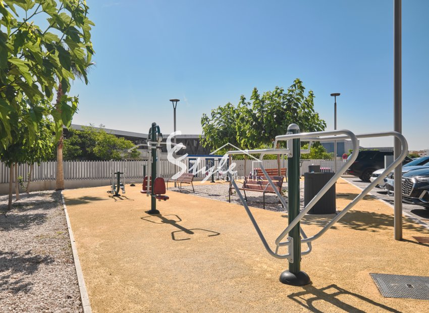 Resale - Apartamento - Villamartín - Villamartin