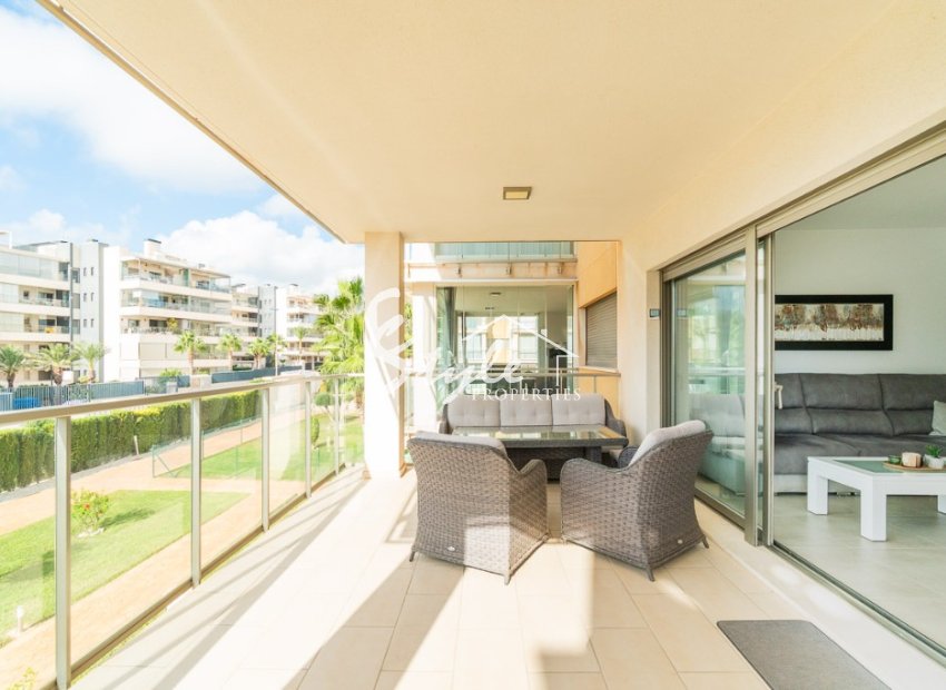 Resale - Apartamento - Villamartín - Villamartin