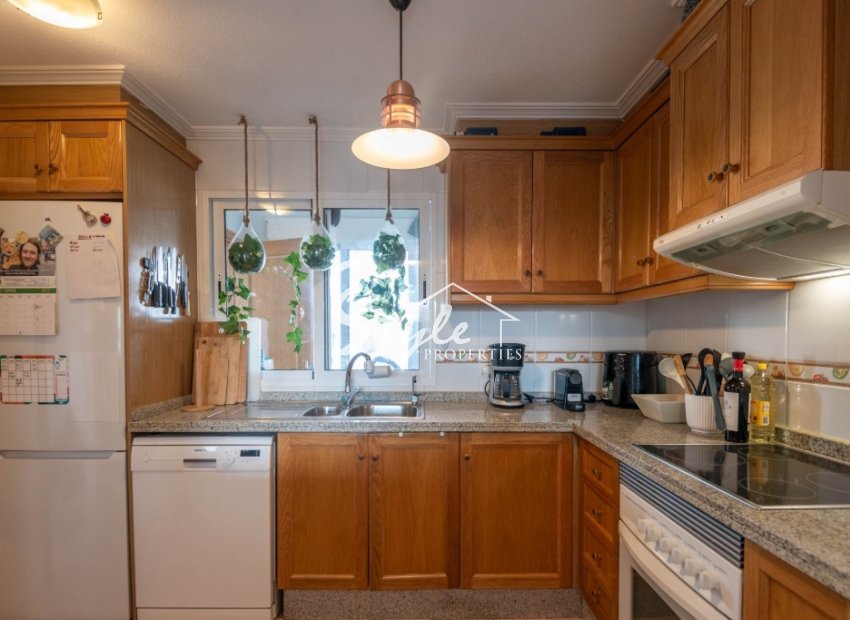 Resale - Apartamento - Villamartín - Villamartin