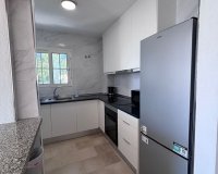 Resale - Apartamento - Villamartín - Villamartin