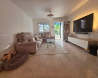 Resale - Apartamento - Villamartín - Villamartin