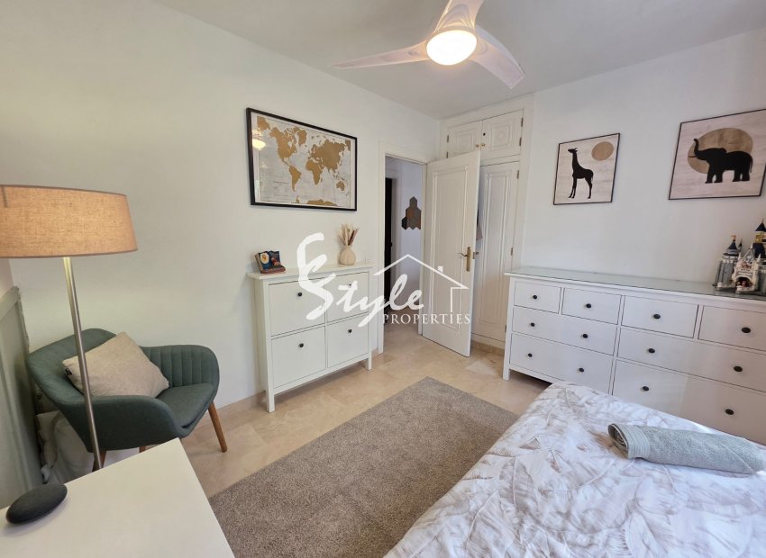 Resale - Apartamento - Villamartín - Villamartin