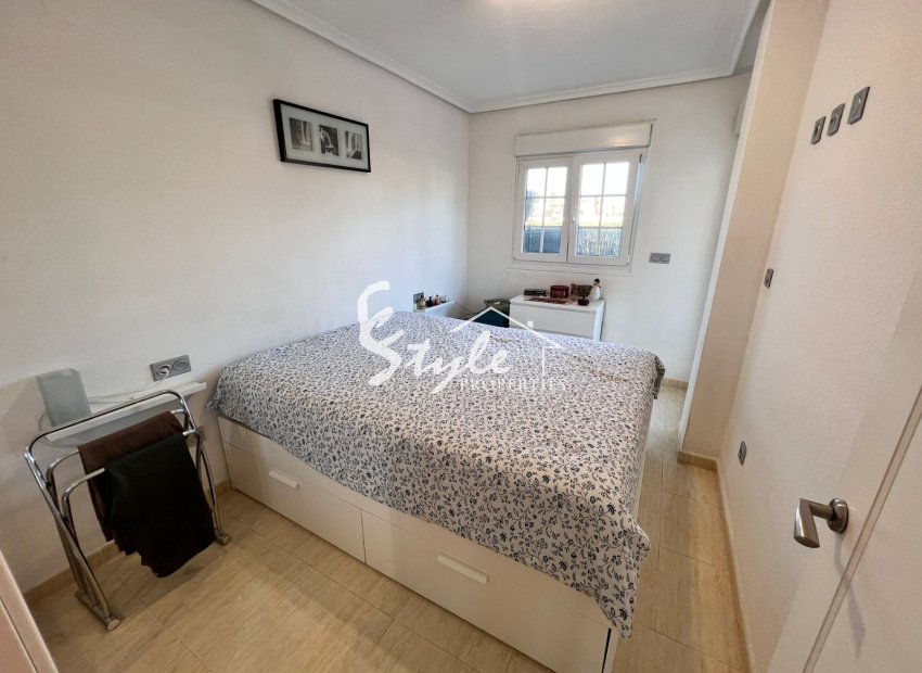 Resale - Apartment - Guardamar - El Raso