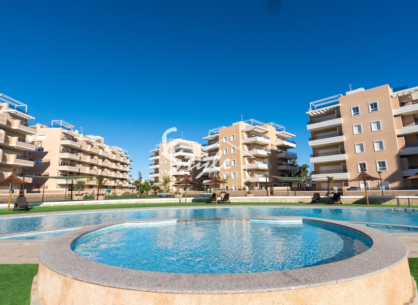 Resale - Apartment - Guardamar - El Raso