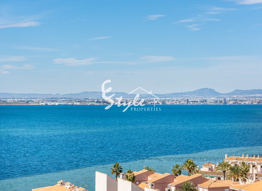 Resale - Apartment - La Manga - La Manga del Mar Menor