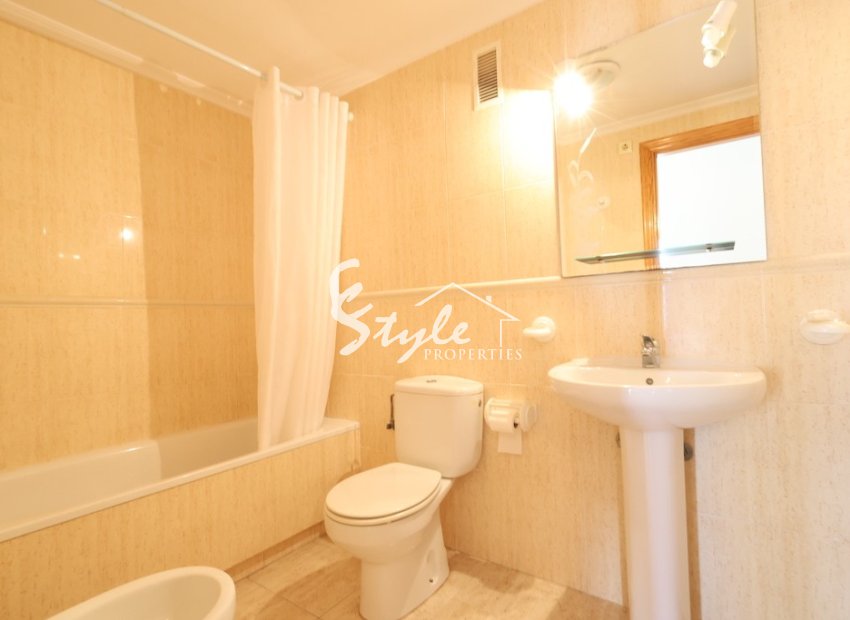 Resale - Apartment - La Mata