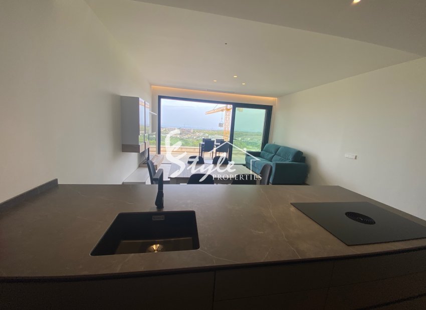 Resale - Apartment - Las Colinas - Las Colinas Golf