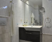 Resale - Apartment - Los Altos