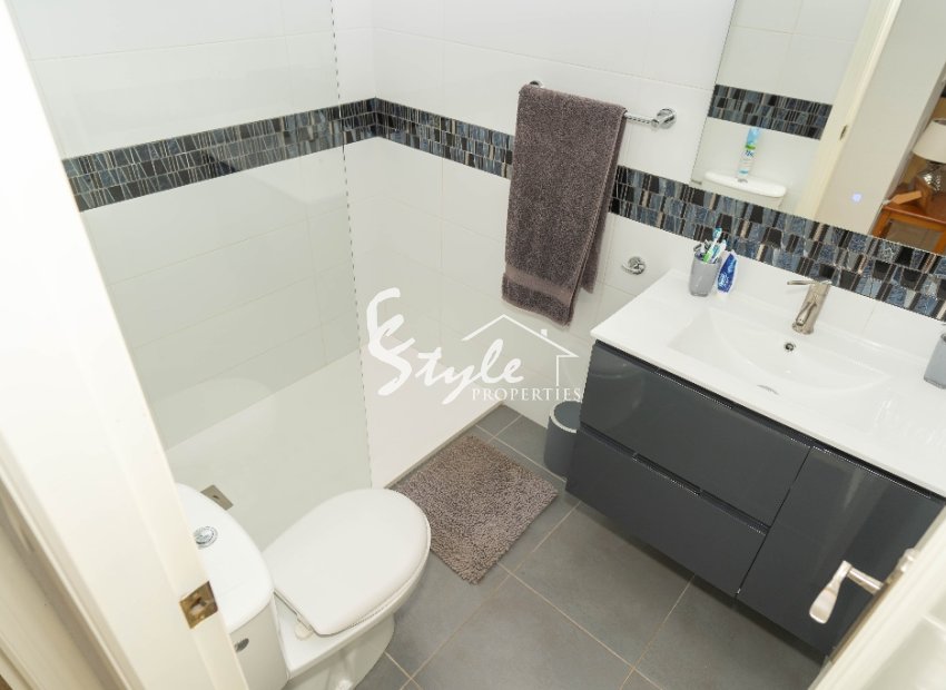 Resale - Apartment - Los Altos