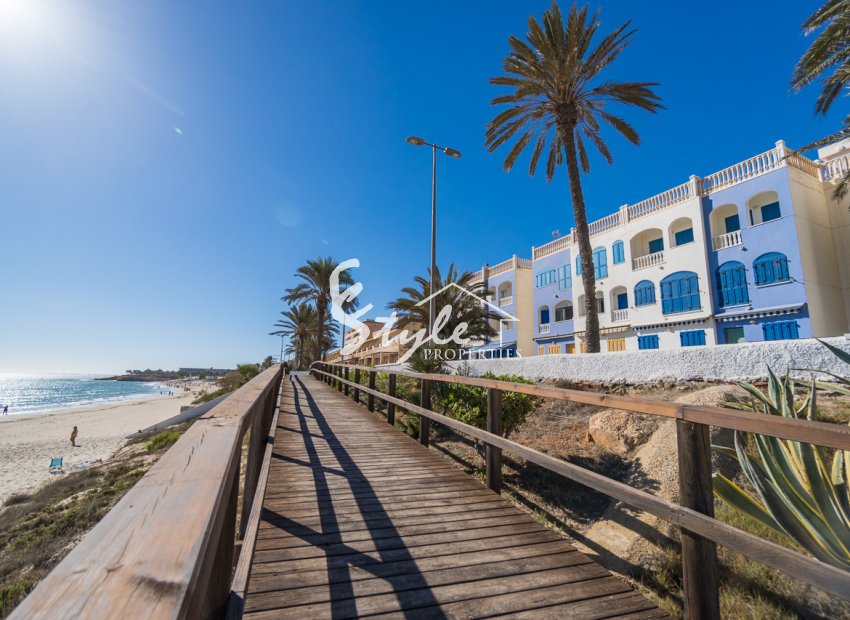 Resale - Apartment - Mil Palmeras - Beach