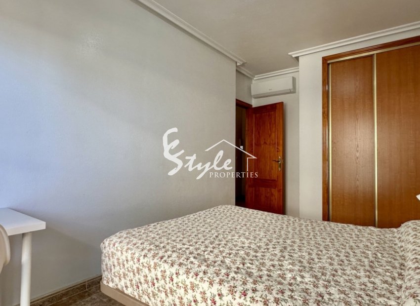 Resale - Apartment - Orihuela Costa  - Cabo Roig