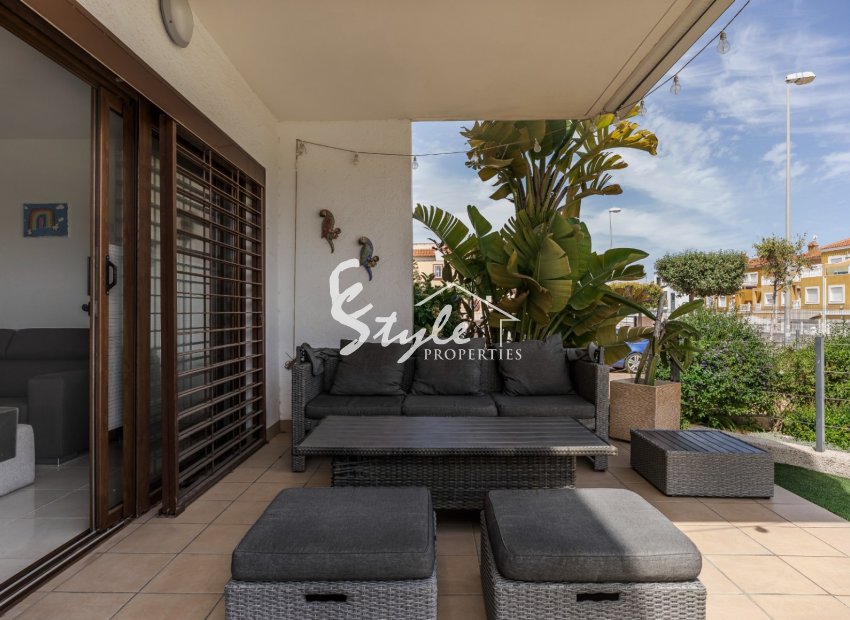 Resale - Apartment - Orihuela Costa  - La Zenia