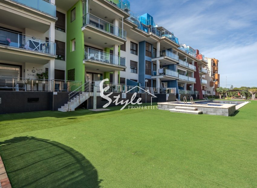 Resale - Apartment - Orihuela-Costa - Lomas de Cabo Roig
